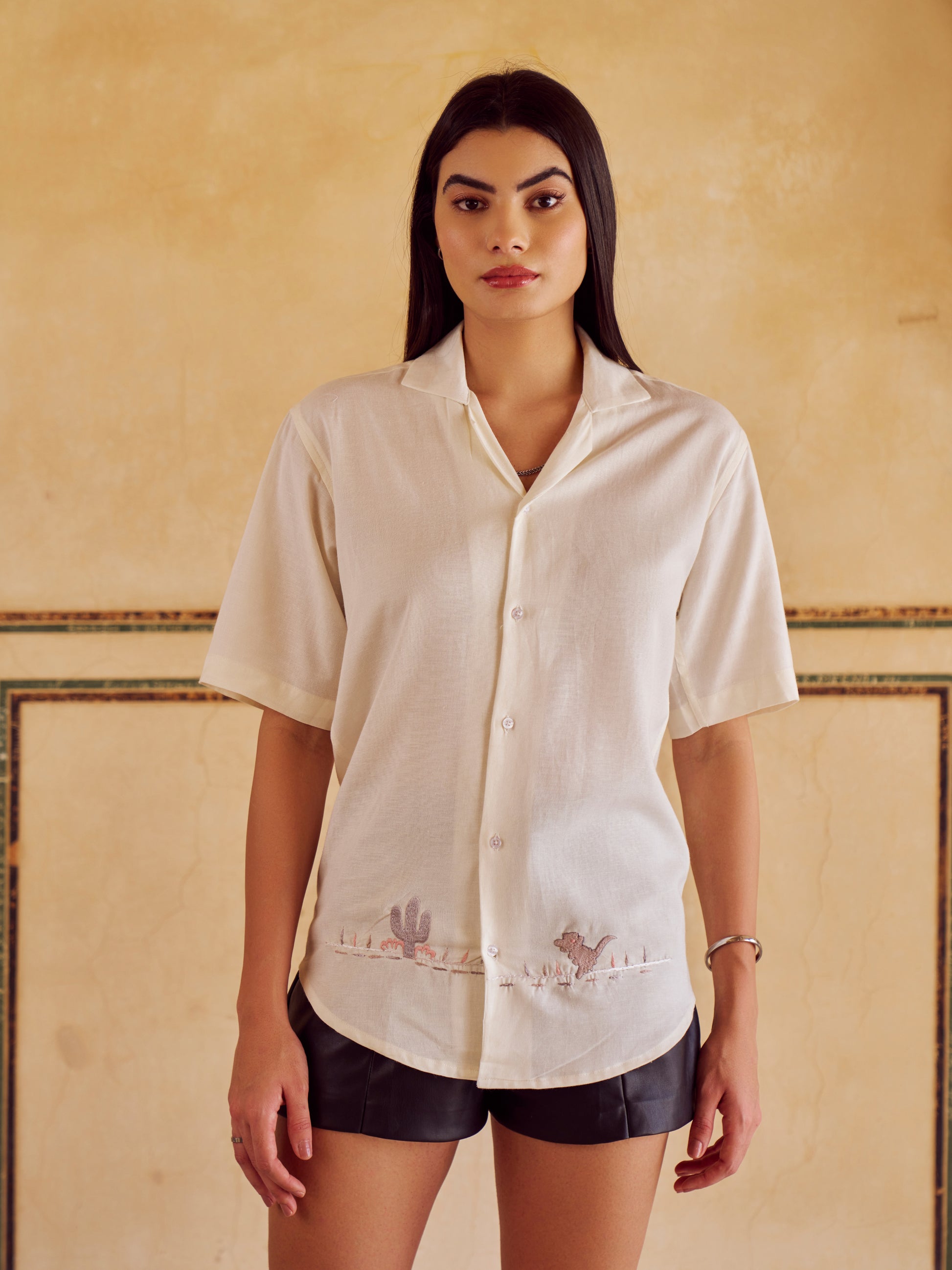 Handcrafted Off-White Shirt - Elvire Look