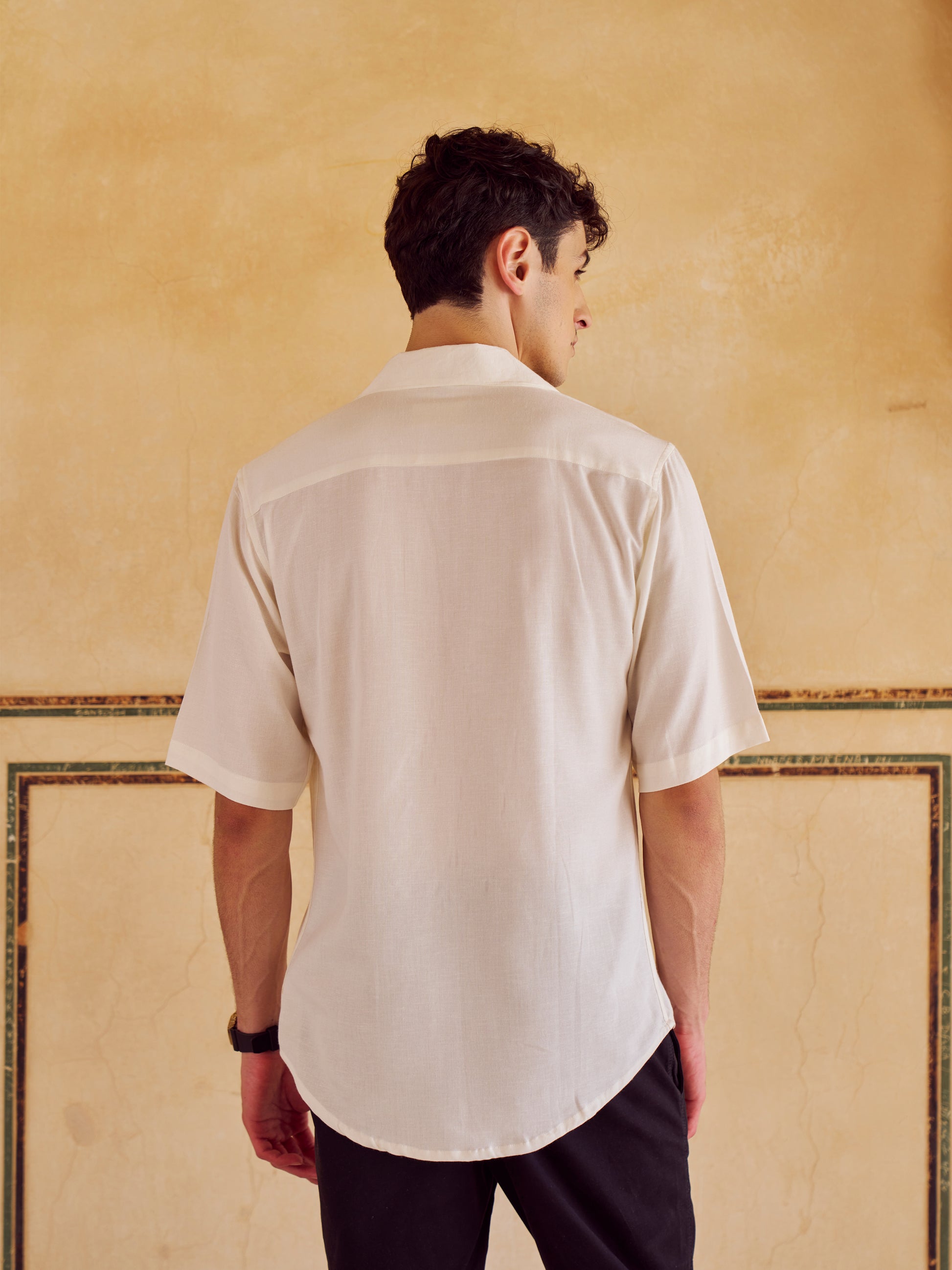 Handcrafted Off-White Shirt - Elvire Look